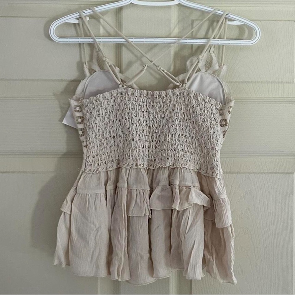 Lace Ruffle Top in Beige - Picture 3 of 7